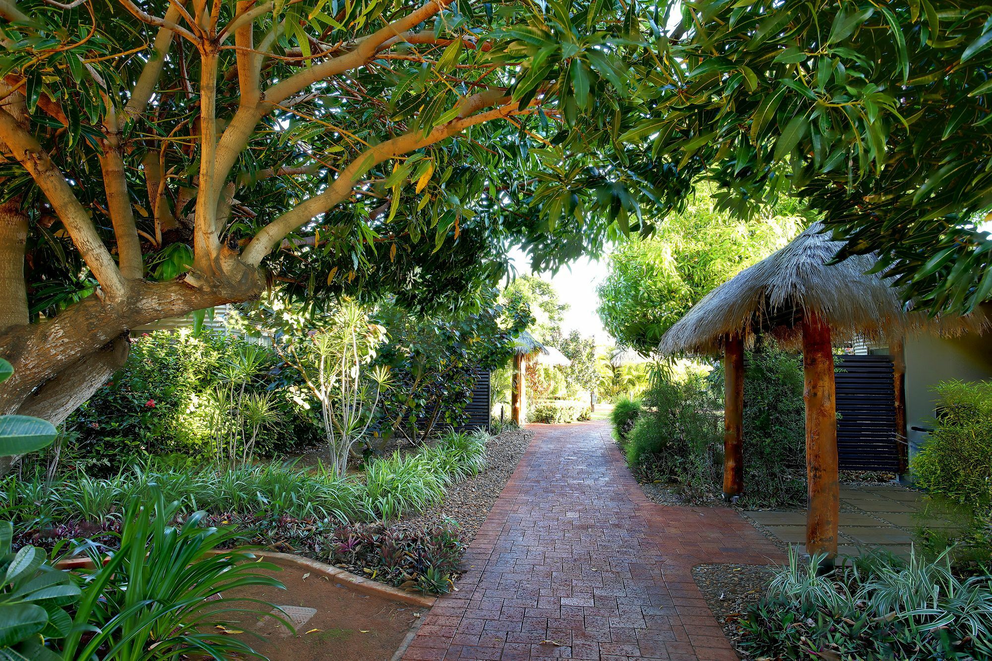 Mantra Frangipani Broome Exterior foto